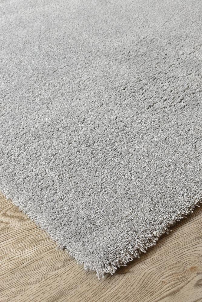 Touch Super Soft Silver Rug 71301-060.