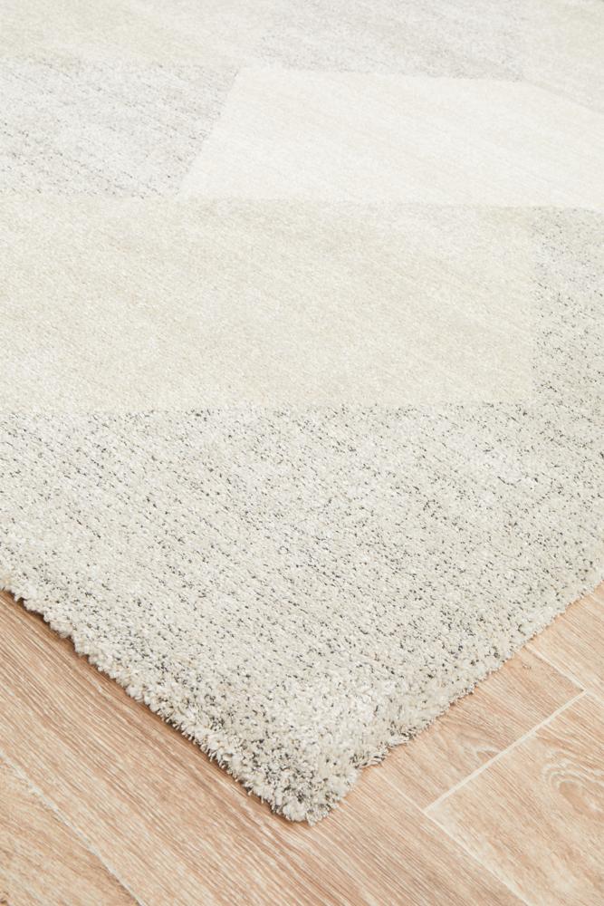 Montane Rug - Stone.