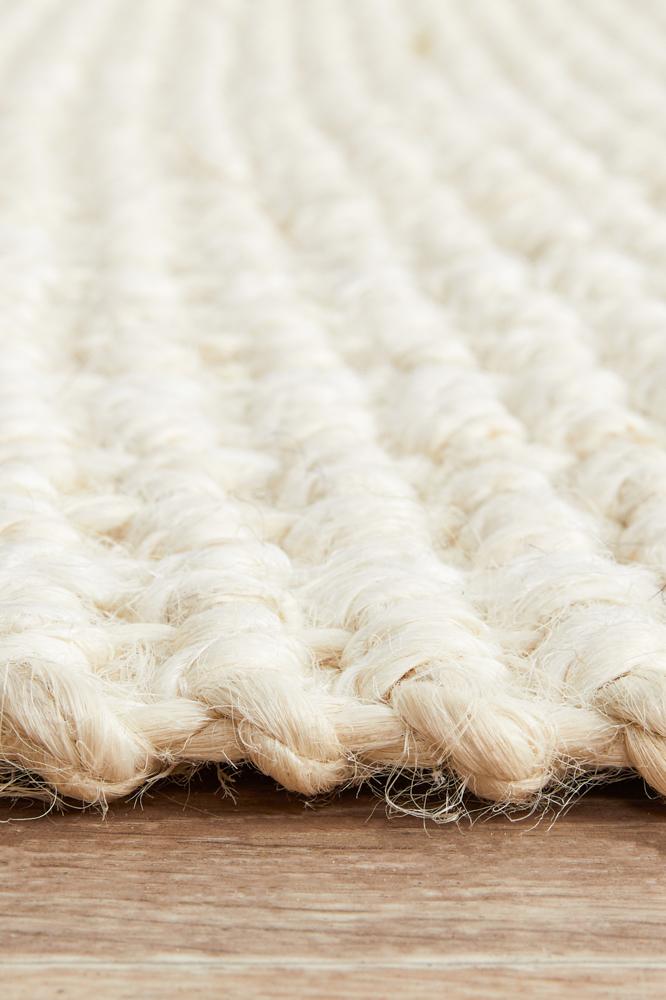 Vestibulum Runner Rug - Bleach.