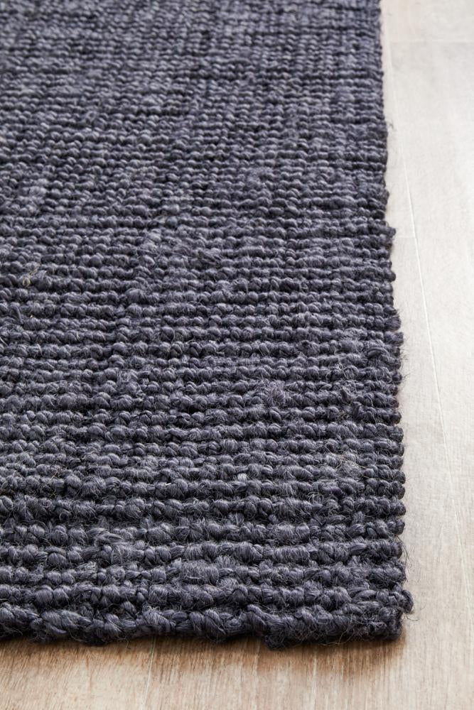 Vestibulum Runner Rug - Navy.