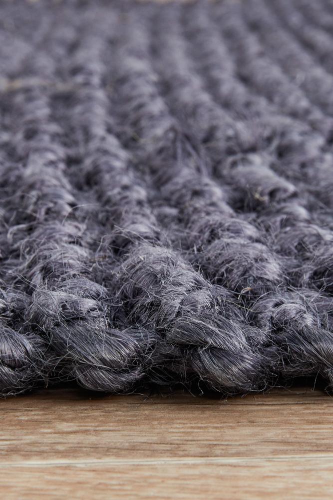 Vestibulum Runner Rug - Navy.