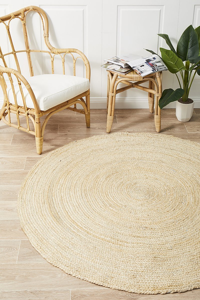 Vestibulum Rug - Bleach.