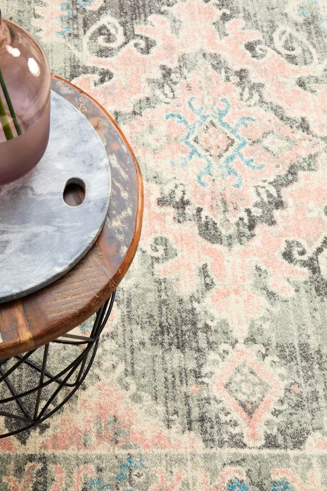 Boulevard Rug - Grey.