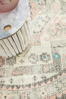 Boulevard Round Rug - Silver.