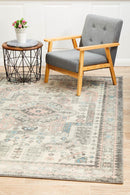 Boulevard Rug - Silver.