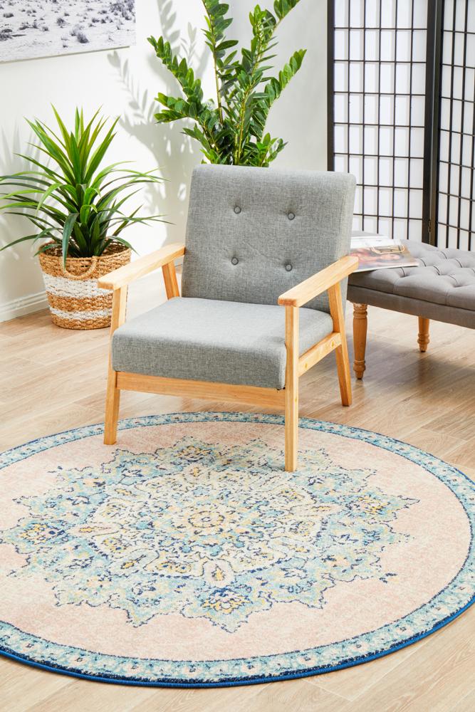 Boulevard Round Rug - Flamingo.