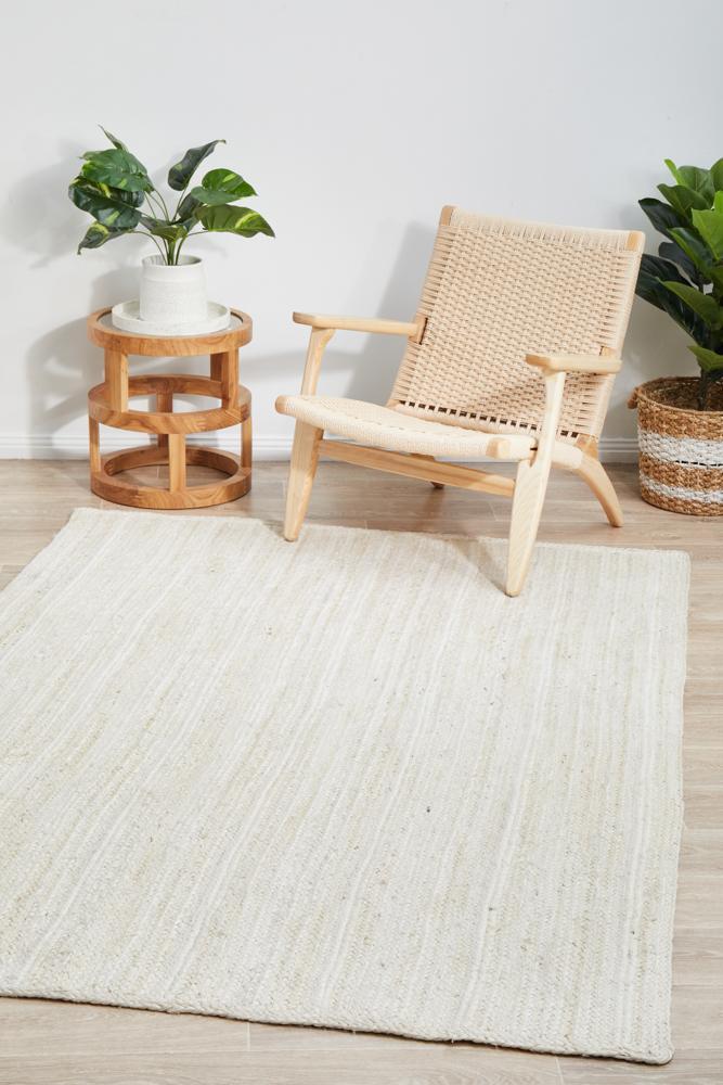 Byron Rug - White.