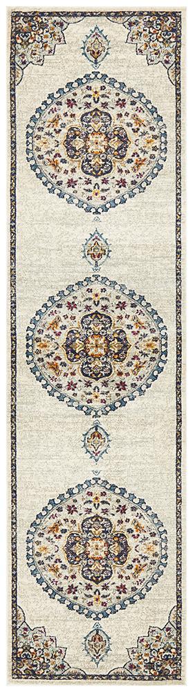 Akkadian Rug - White II.