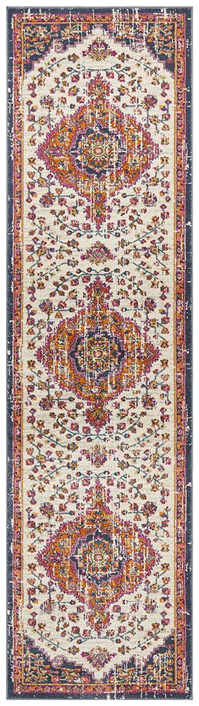 Akkadian Rug - White.