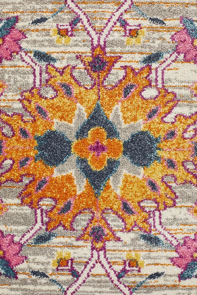 Akkadian Rug - Multi.