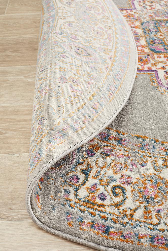 Akkadian Round Rug - Grey.