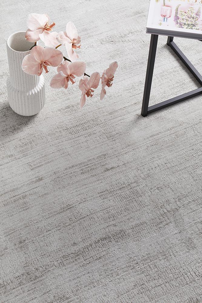 Euphoria Rug - Silver.