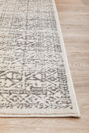 Monochrome Rug - Addison.