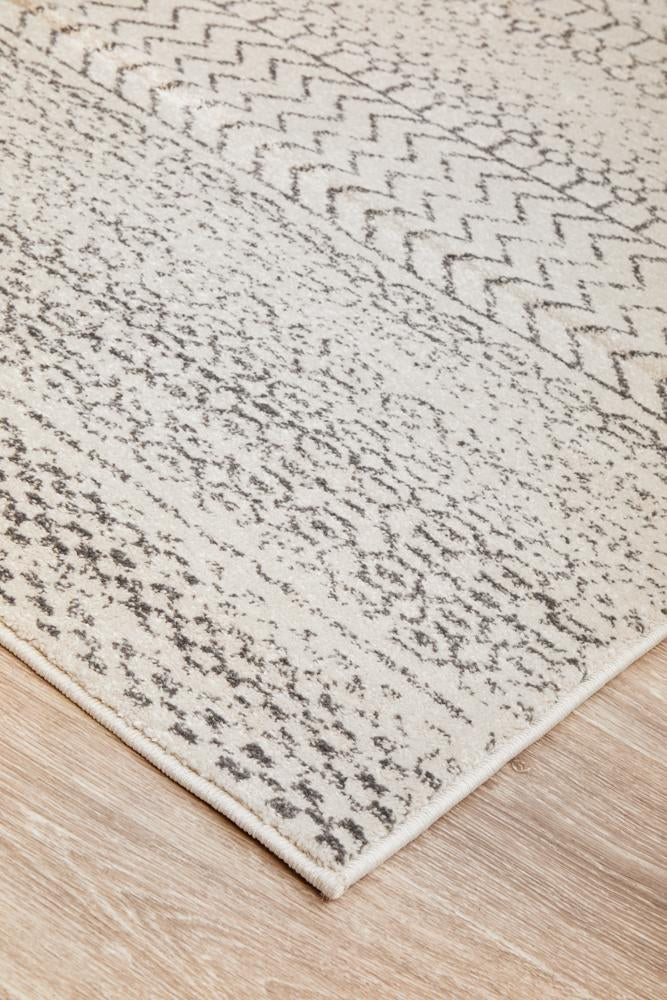 Monochrome Rug - Harper.