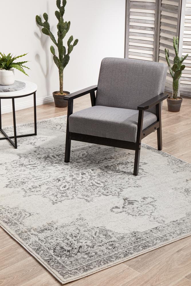 Monochrome Rug - Rita.