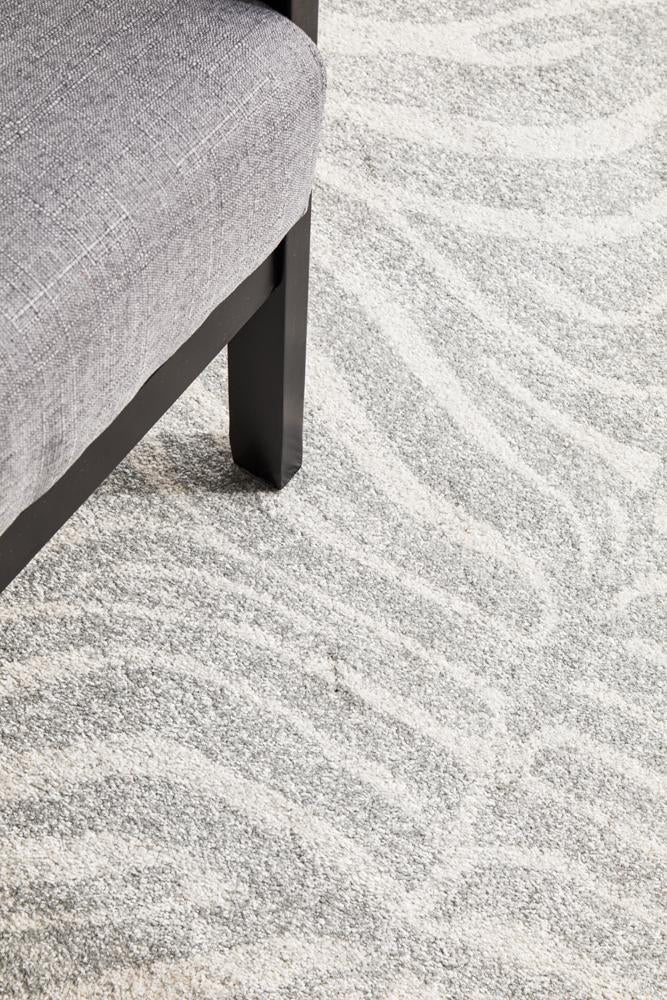 Monochrome Runner Rug - Savannah.