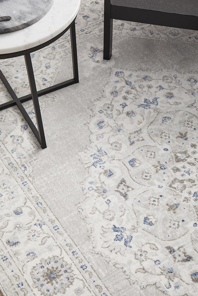 Passion Rug - Silver.
