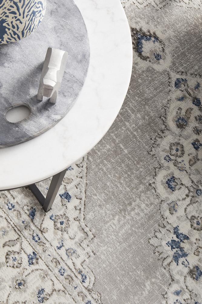 Passion Rug - Silver.