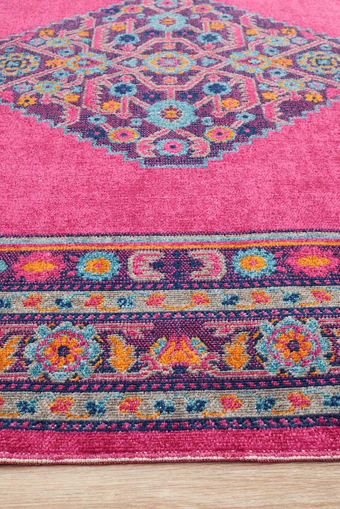 Infinity Rug - Pink Diamond.