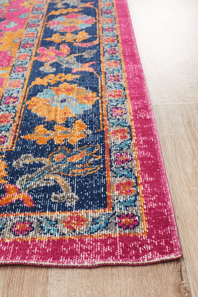 Infinity Rug - Pink Corners.