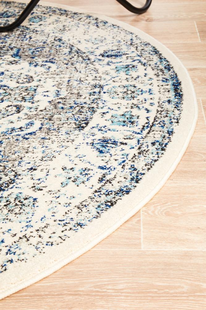 Waken Round Rug - White Mist.