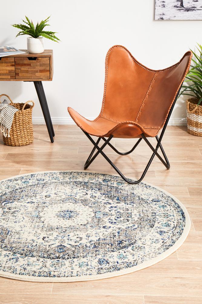 Waken Round Rug - White Mist.