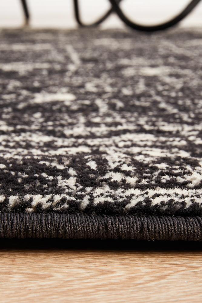 Waken Round Rug - Charcoal.