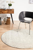 Waken Round Rug - Silver Shine.