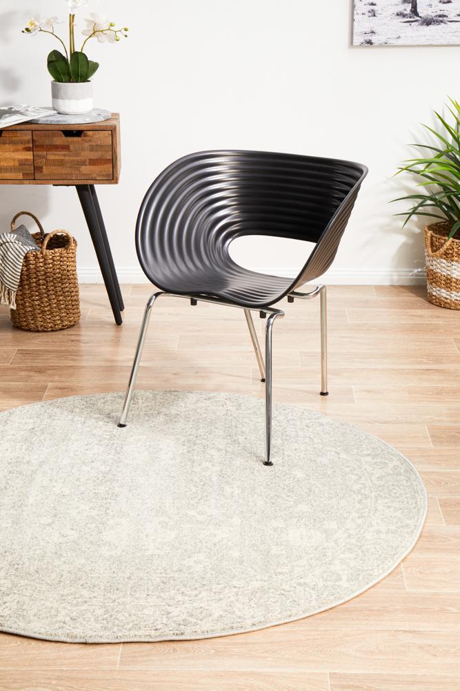 Waken Round Rug - Silver Shine.