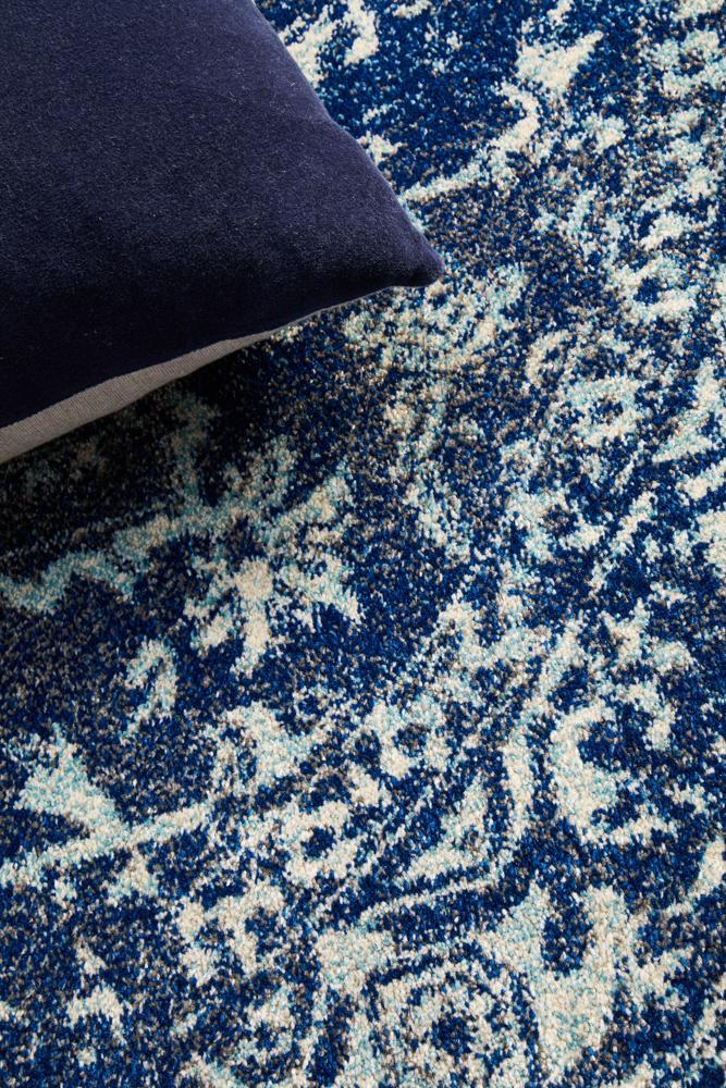 Waken Round Rug - Navy Contrast.