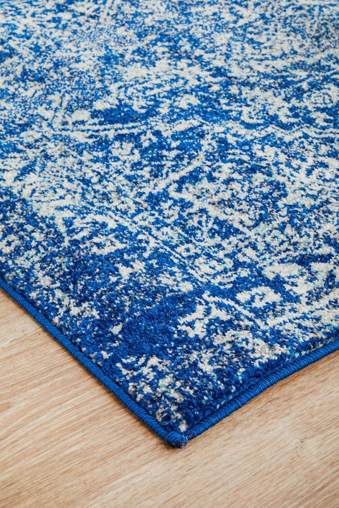 Waken Runner Rug - Navy II.
