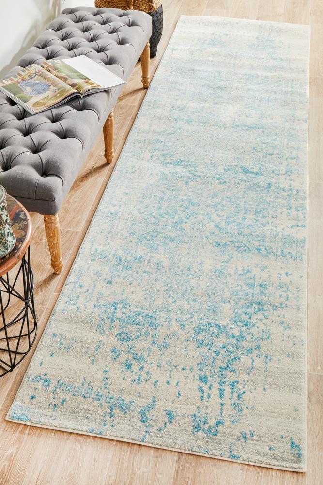 Waken Runner Rug - White Glacier.