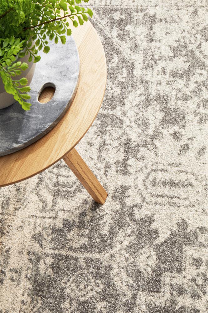 Waken Rug - White II.