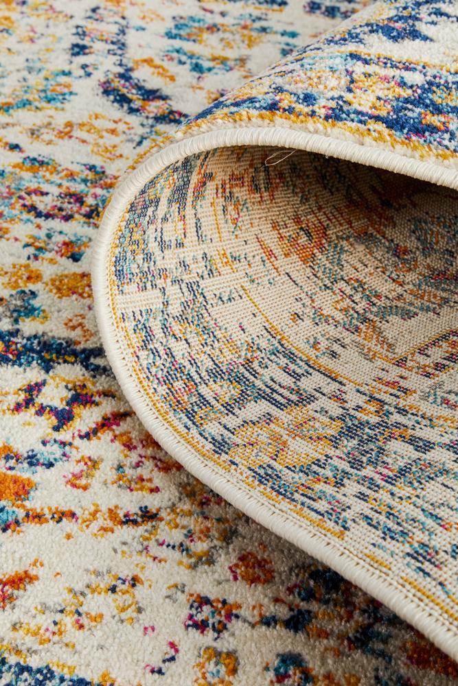Waken Runner Rug - Ivory Peacock.