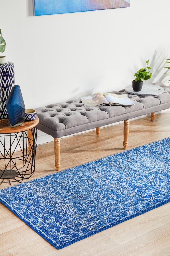 Waken Runner Rug - Navy II.
