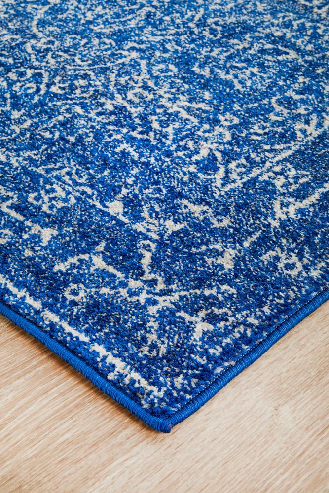 Waken Runner Rug - Navy II.