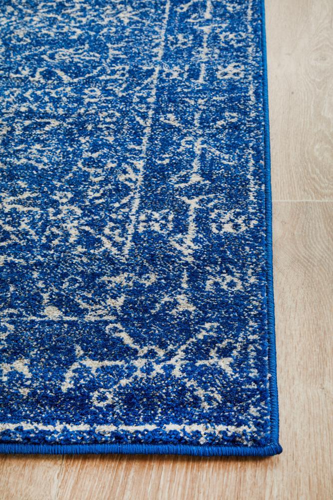 Waken Runner Rug - Navy II.