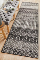 Waken Runner Rug - Stone.