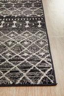 Waken Runner Rug - Stone.