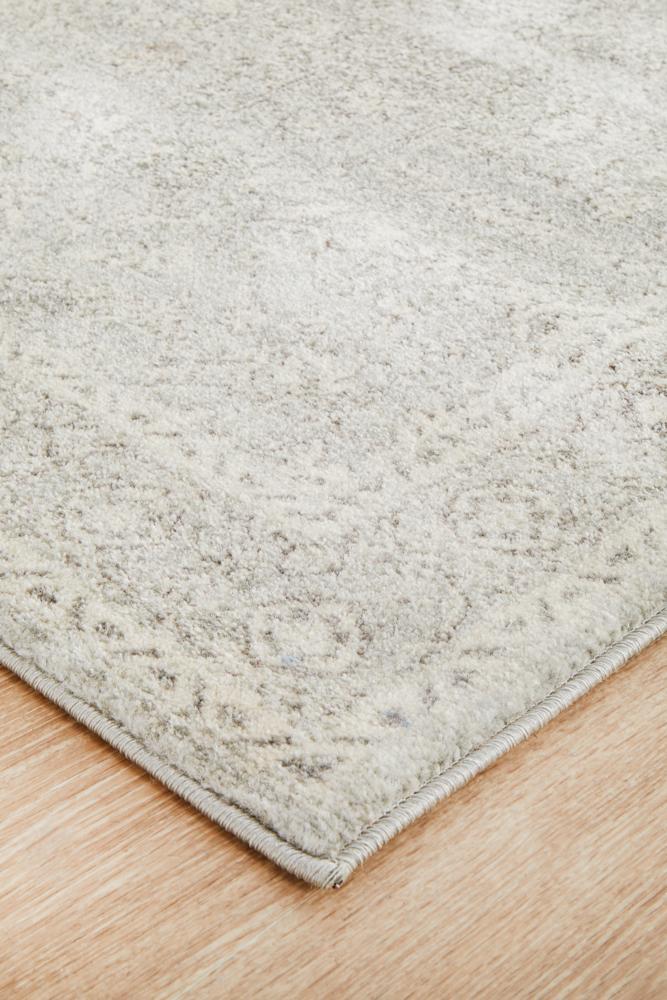 Waken Runner Rug - Silver Flower.