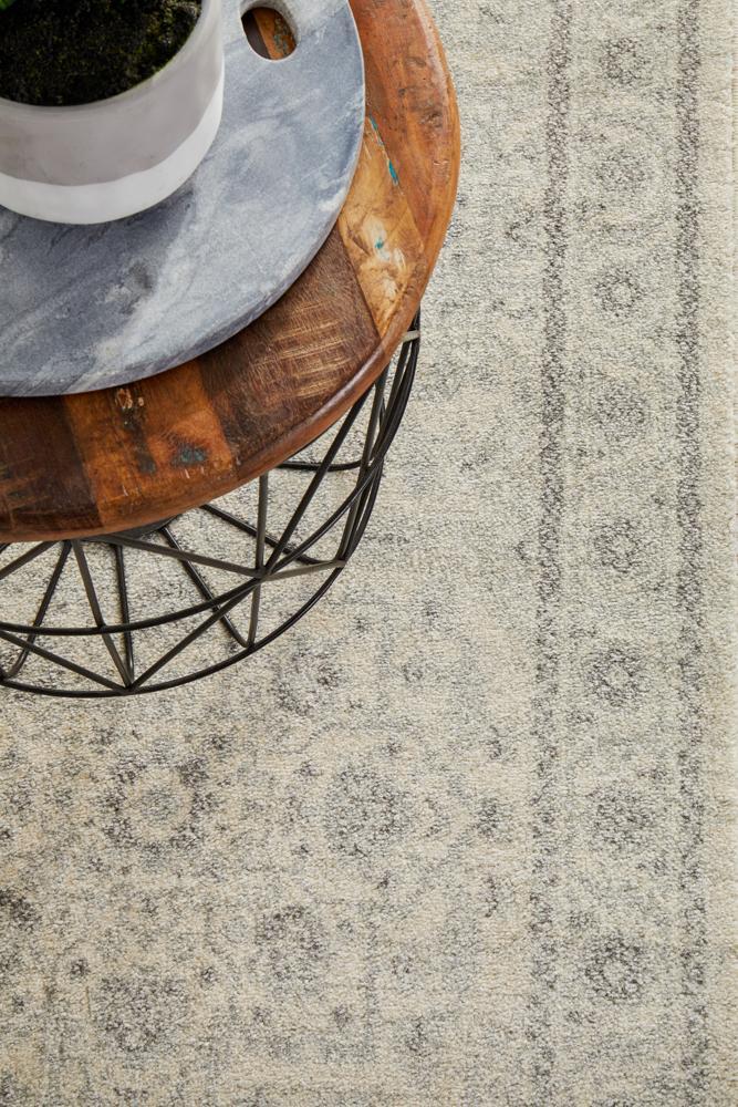 Waken Runner Rug - Winter White.