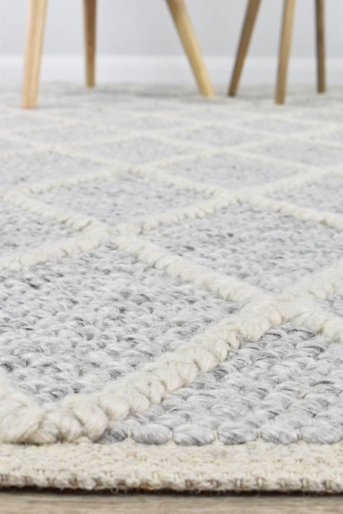 Lyon Wool Grey Rug.