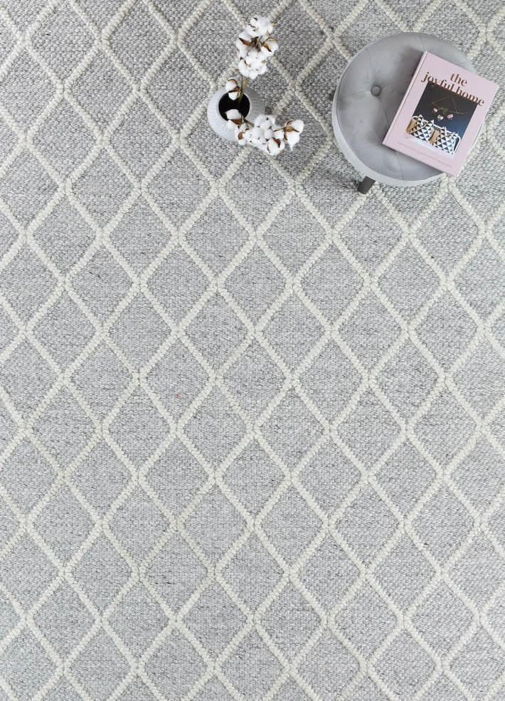 Lyon Wool Grey Rug.