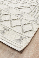 Salena Rug Ivory.