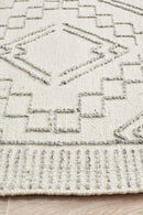 Salena Rug Ivory.