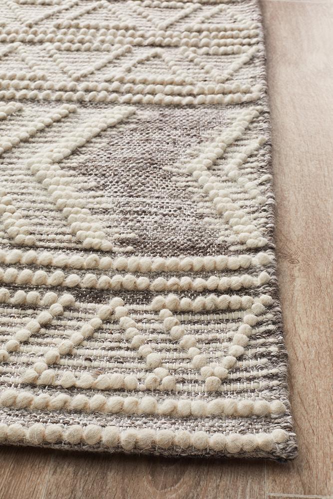 Esha Woven Tribal Rug Natural.