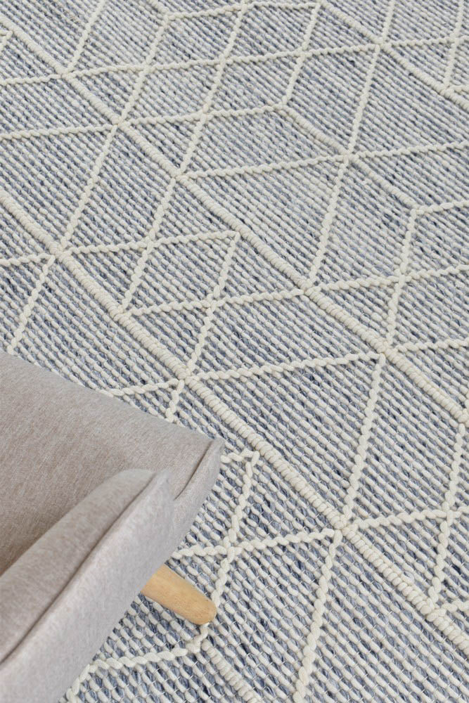 Albona Fringe Blue White Wool Rug.