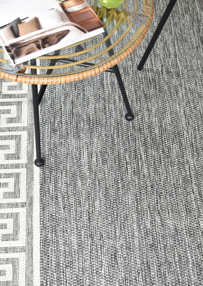 Pacific Light Grey Rug 7781-GU6E.