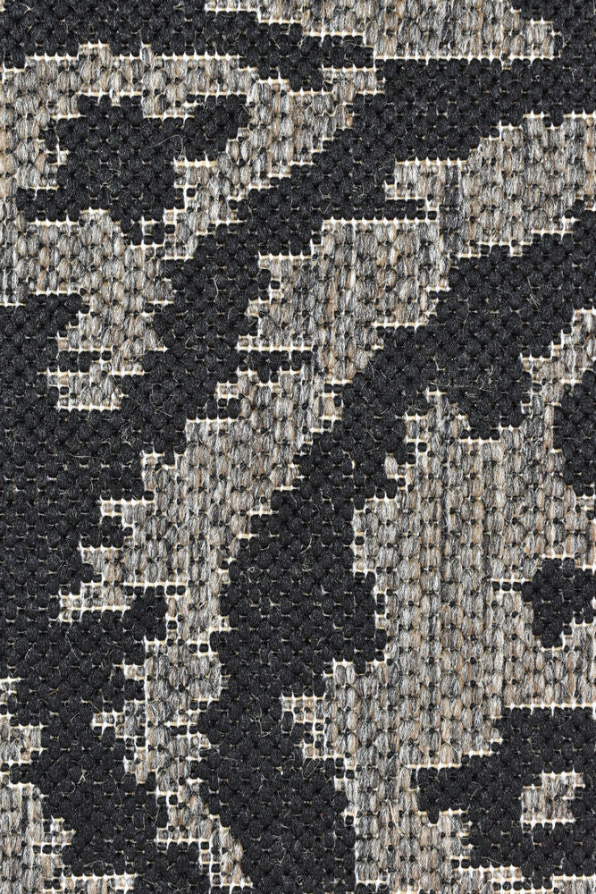 Pacific Brown Black Rug 5605-J48H.