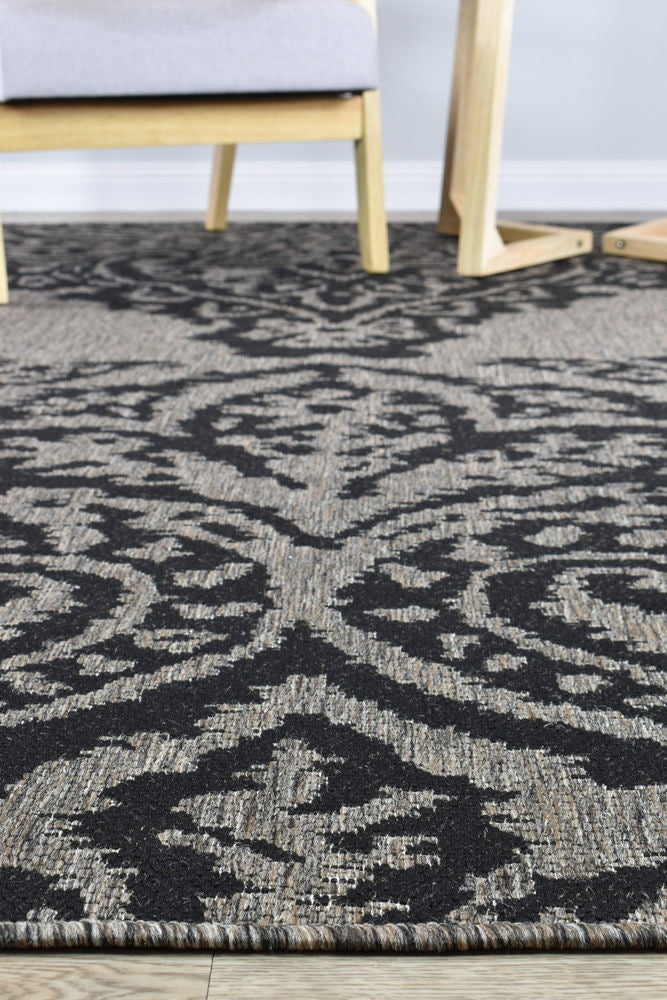 Pacific Brown Black Rug 5605-J48H.